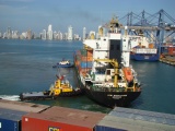 Im Hafen von Cartagena in Kolumbien